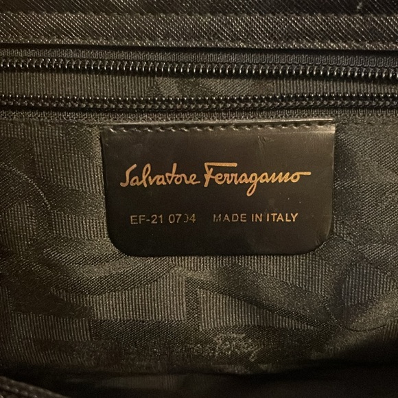 Vintage Ferragamo Black Leather Tote Bag - Picture 4 of 6